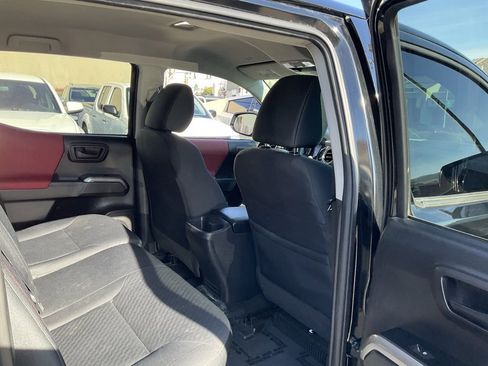 Used 2021 Toyota Tacoma SR5 image 48