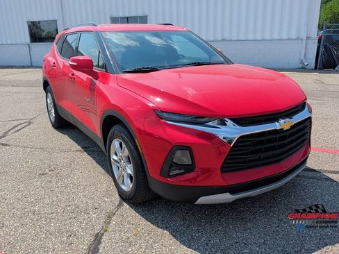 Used 2019 Chevrolet Blazer LT FWD image 9