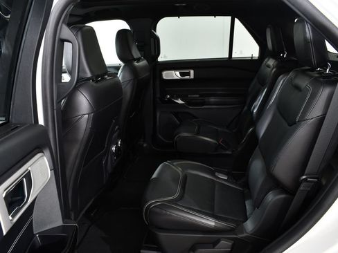 Used 2021 Ford Explorer ST w/ Equipment Group 401A AWD/4WD image 16