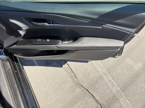 Used 2026 Toyota Camry SE FWD image 27
