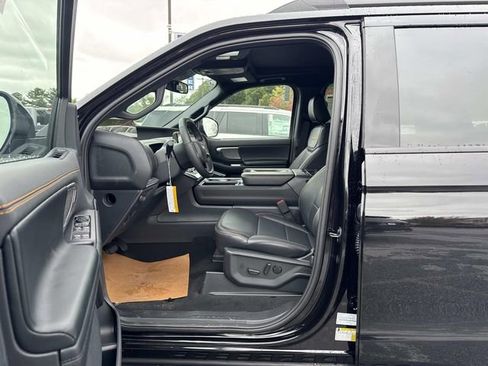 New 2025 Ford Expedition Tremor image 11