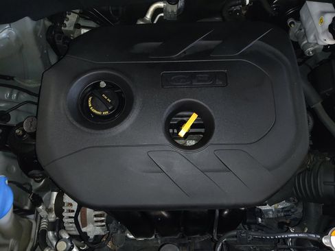 Used 2019 Kia Soul + FWD image 30