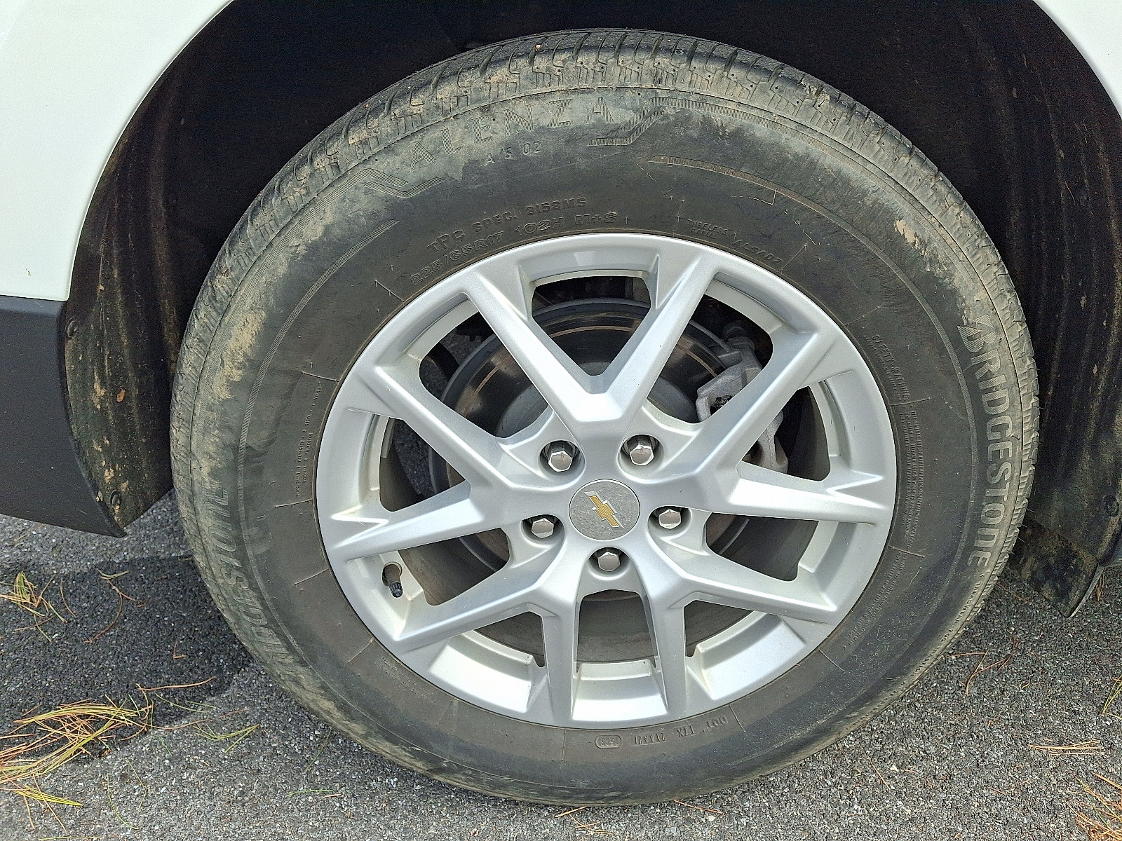 Certified 2024 Chevrolet Equinox LT AWD/4WD image 9