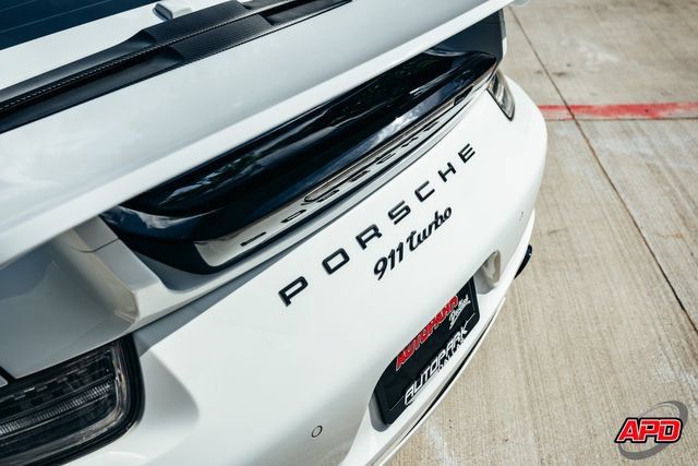 Used 2015 Porsche 911 Turbo AWD/4WD image 36