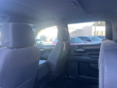 Certified 2024 Chevrolet Silverado 1500 LT image 31