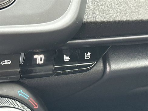 Used 2022 Chevrolet Camaro LT w/ RS Package image 35