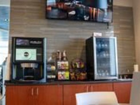 Used 2017 GMC Acadia Denali image 50