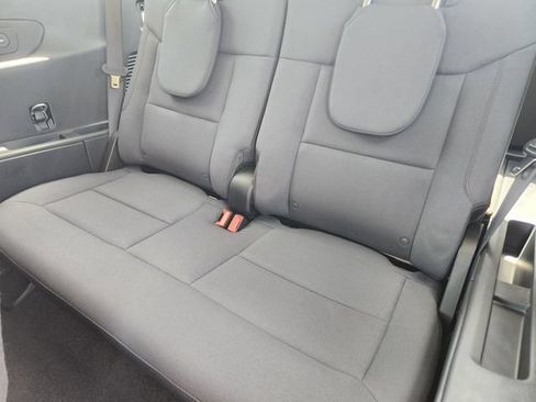 New 2026 Ford Explorer Active RWD image 32
