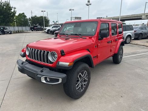 Used 2025 Jeep Wrangler Sahara AWD/4WD image 1