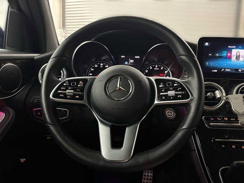 Used 2022 Mercedes-Benz GLC 300 4MATIC image 11