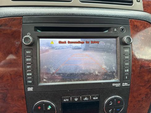 Used 2012 Chevrolet Tahoe LTZ image 10