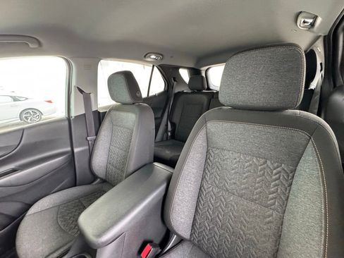 Used 2022 Chevrolet Equinox LT image 14