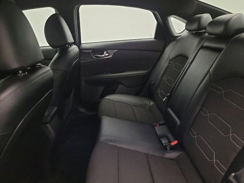 Used 2023 Kia Forte GT-Line FWD image 18