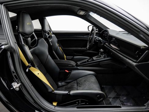 Used 2022 Porsche 911 GT3 image 49
