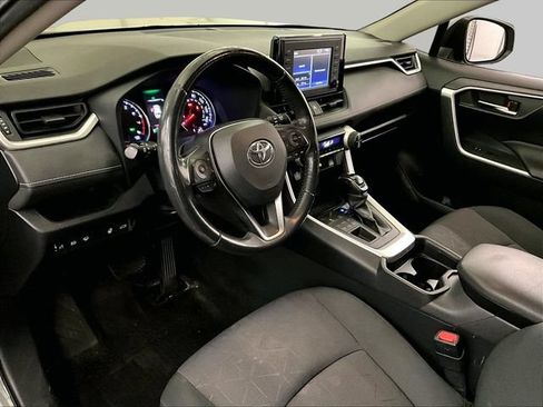 Used 2019 Toyota RAV4 XLE w/ Convenience Package AWD/4WD image 13