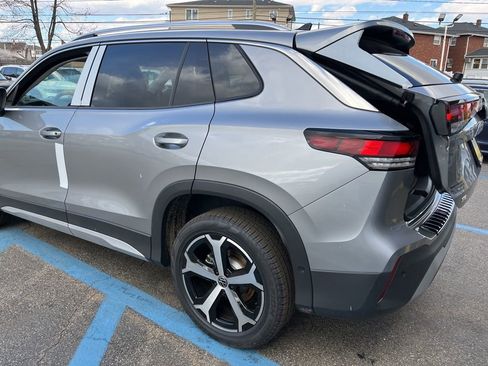New 2026 Volkswagen Tiguan SE AWD/4WD image 12