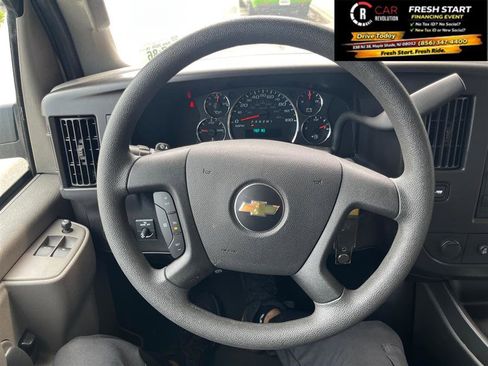 Used 2024 Chevrolet Express 3500 LT w/ LT Preferred Equipment Group image 18