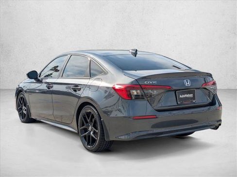 Used 2023 Honda Civic Sport image 8