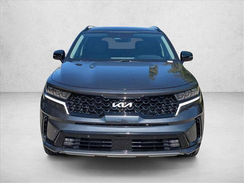 Used 2023 Kia Sorento SX AWD/4WD image 2