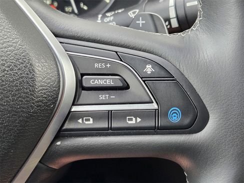 Used 2023 INFINITI QX55 Essential image 25