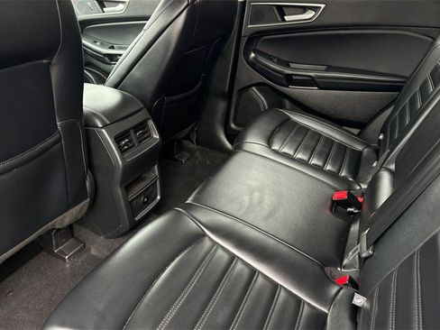 Certified 2023 Ford Edge SEL image 12