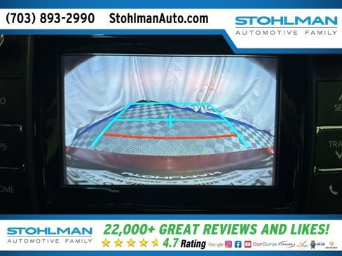 Used 2016 Toyota Camry SE image 25