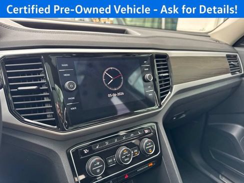 Certified 2023 Volkswagen Atlas SE w/ Panoramic Sunroof Package AWD/4WD image 12