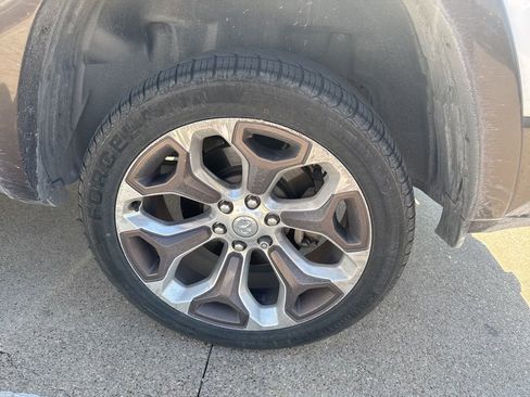 Used 2022 RAM 1500 Limited image 4