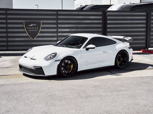 Used 2022 Porsche 911 GT3 image 5