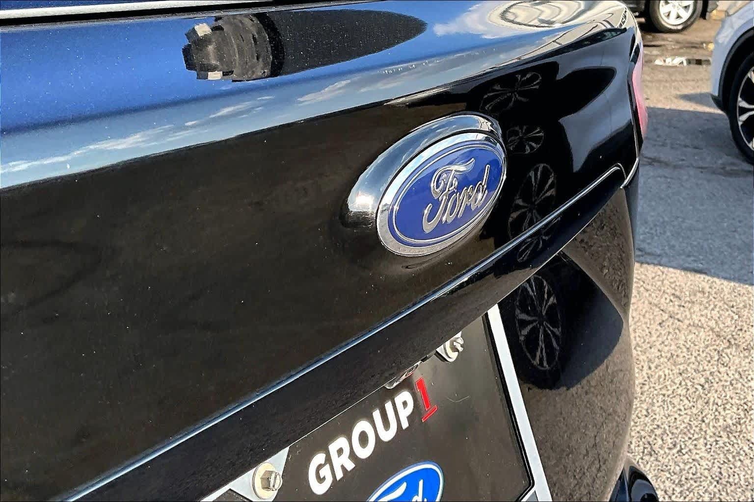 Used 2020 Ford Edge ST-Line FWD image 32