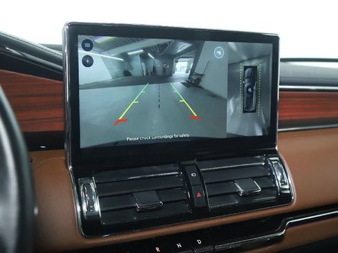 Used 2024 Lincoln Navigator Reserve AWD/4WD image 29