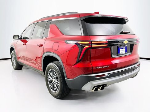Used 2024 Chevrolet Traverse LT FWD image 6