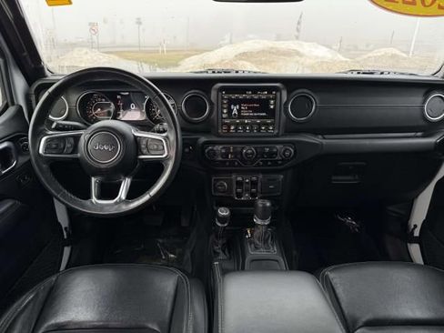 Used 2021 Jeep Wrangler Unlimited Sahara AWD/4WD image 17