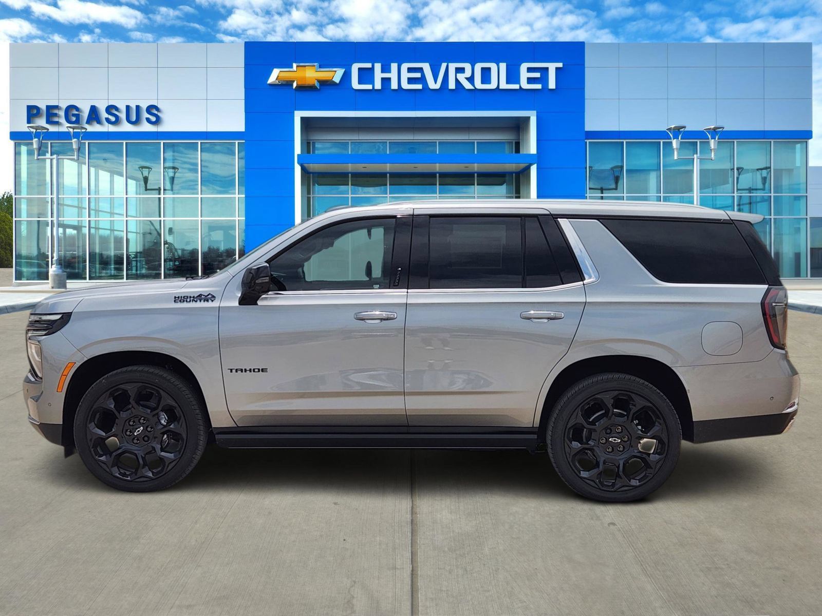 New 2026 Chevrolet Tahoe High Country AWD/4WD image 3
