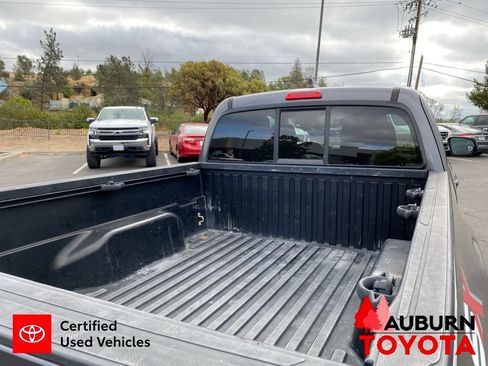 Used 2022 Toyota Tacoma SR w/ SX Package AWD/4WD image 13
