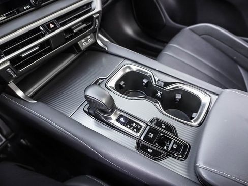 Certified 2024 Lexus RX 500h F Sport w/ Convenience Package image 17