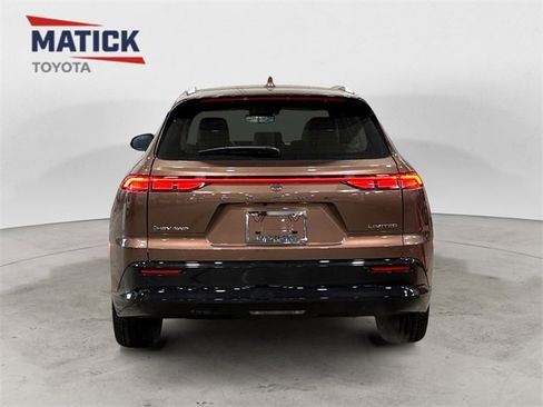 New 2025 Toyota Crown Signia image 6