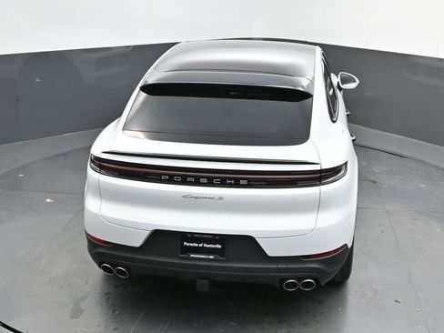 New 2025 Porsche Cayenne S image 35