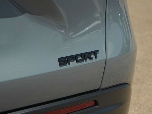 Used 2027 Honda HR-V Sport image 8