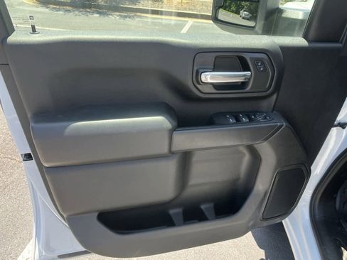 New 2024 GMC Sierra 2500 Pro w/ Convenience Package image 20