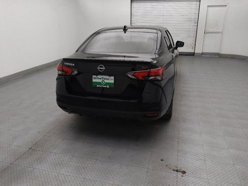 Used 2023 Nissan Versa SR w/ Trunk Package image 7