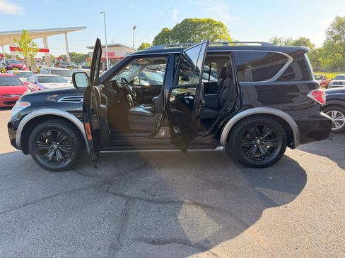 Used 2017 Nissan Armada Platinum AWD/4WD image 10