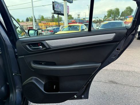 Used 2017 Subaru Legacy 2.5i Premium AWD/4WD image 15