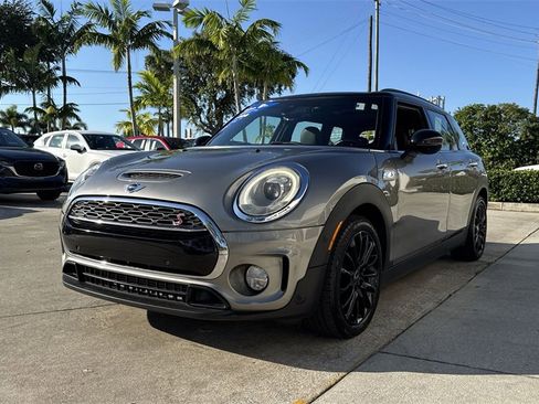 Used 2017 MINI Cooper Clubman S image 32