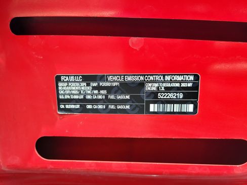 Certified 2023 Jeep Renegade Trailhawk AWD/4WD image 24