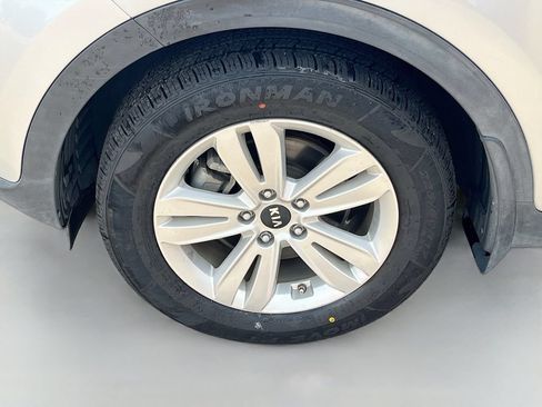 Used 2018 Kia Sportage LX w/ Paint Protection Package AWD/4WD image 30