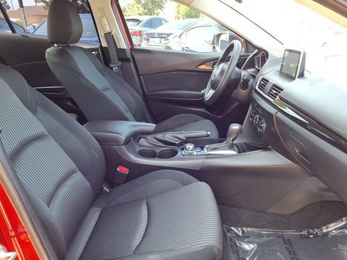 Used 2016 MAZDA MAZDA3 i Sport w/ Preferred Equipment Package FWD image 27