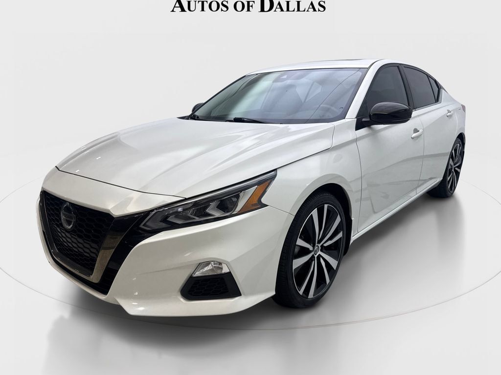 Used 2022 Nissan Altima 2.0 SR FWD image 3
