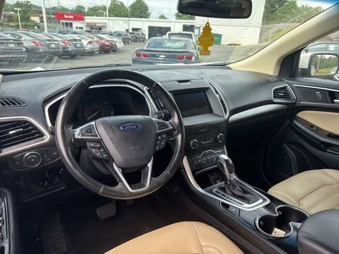 Used 2015 Ford Edge SEL w/ Equipment Group 201A AWD/4WD image 14