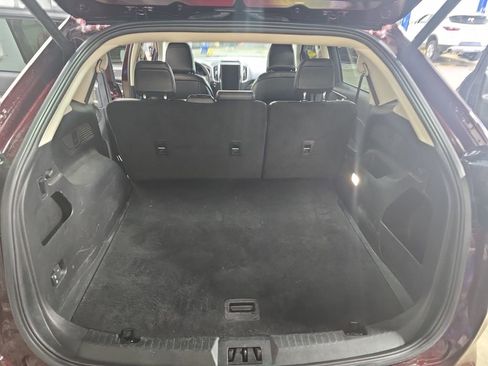 Used 2024 Ford Edge SEL w/ Convenience Package image 14